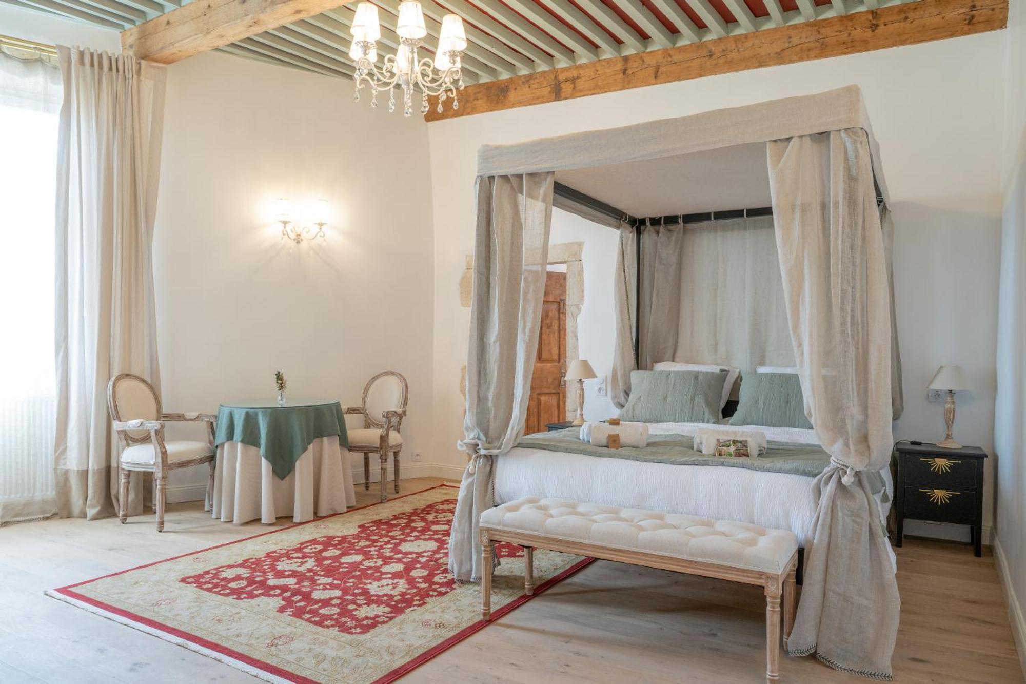 Bed and Breakfast La Tour Des Remparts Rochemaure Zimmer foto
